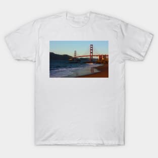 Golden Gate Bridge. T-Shirt